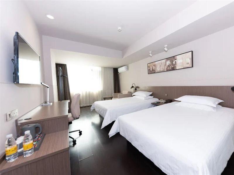Jinjiang Inn Select Wuhan Guangfutun Metro Station Екстер'єр фото